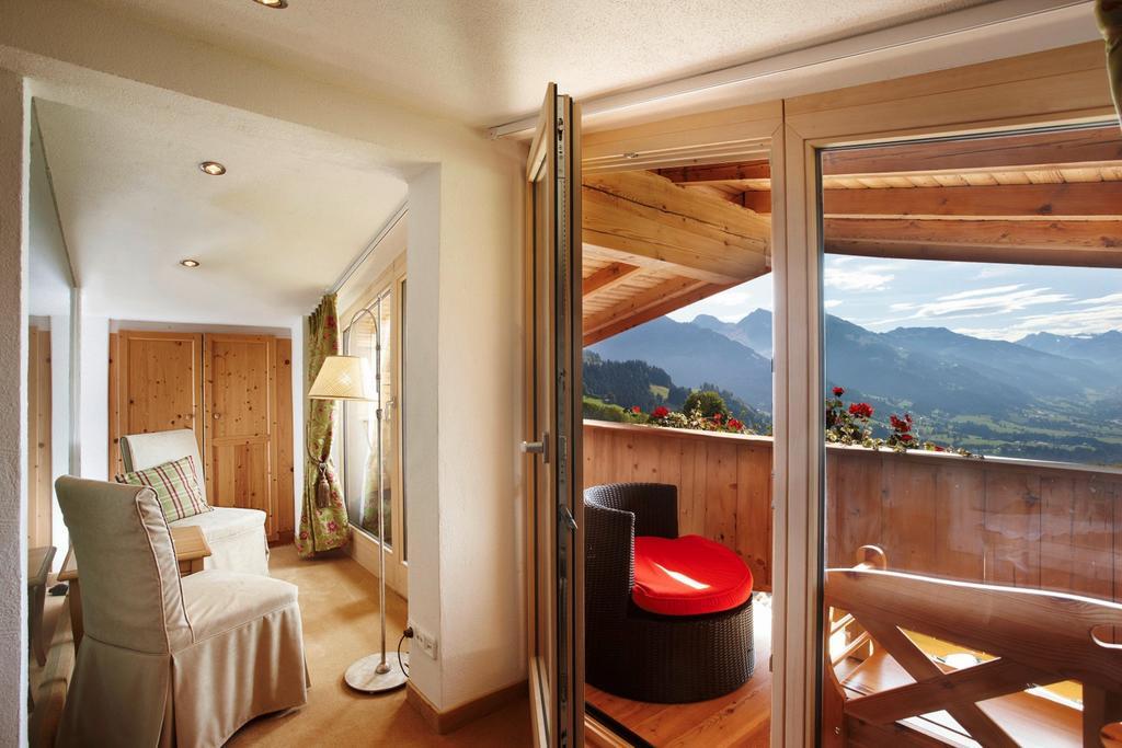 Rosis Sonnbergstuben Hotel Kitzbühel Szoba fotó